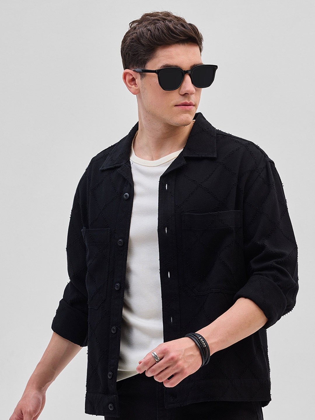 

Snitch Men Geometric Open Front Jacket, Black