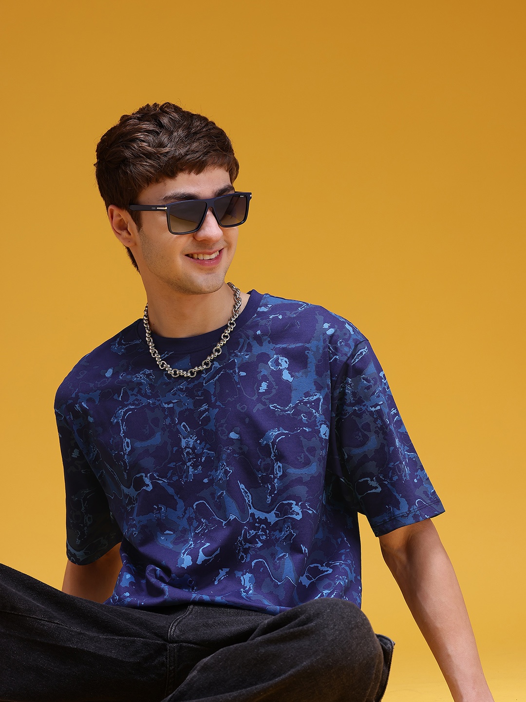 

HERE&NOW Men Printed Drop-Shoulder Sleeves Cotton T-shirt, Navy blue