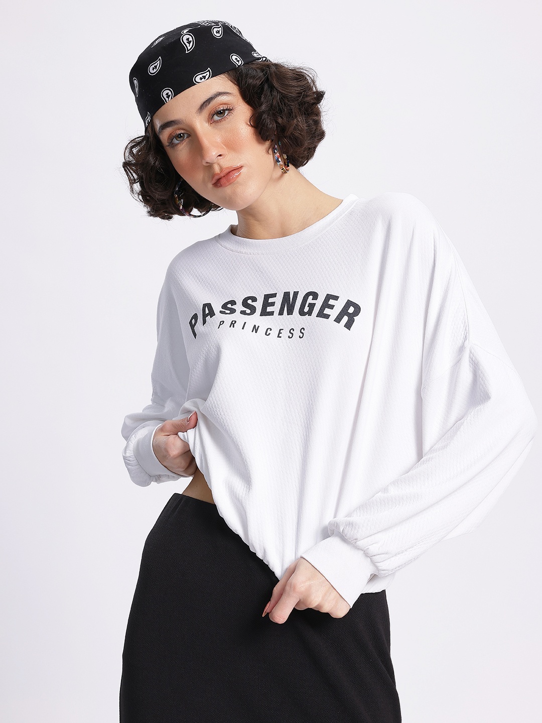 

glitchez Knit Happens Printed Drop-Shoulder Sweatshirt, White
