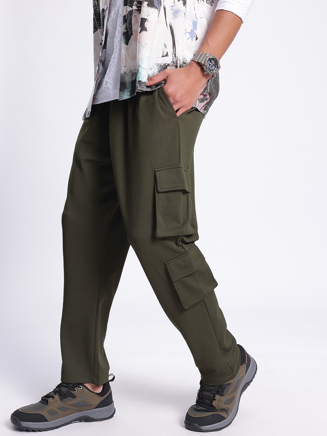 

glitchez Men Diamond Softness Street Couture Relaxed Fit Track Pants, Olive