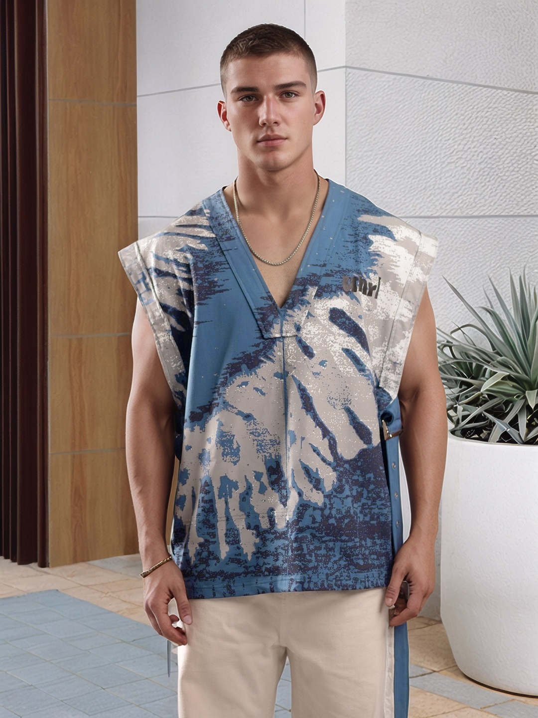 

UNRL Printed V-Neck Extended Sleeves T-shirt, Blue