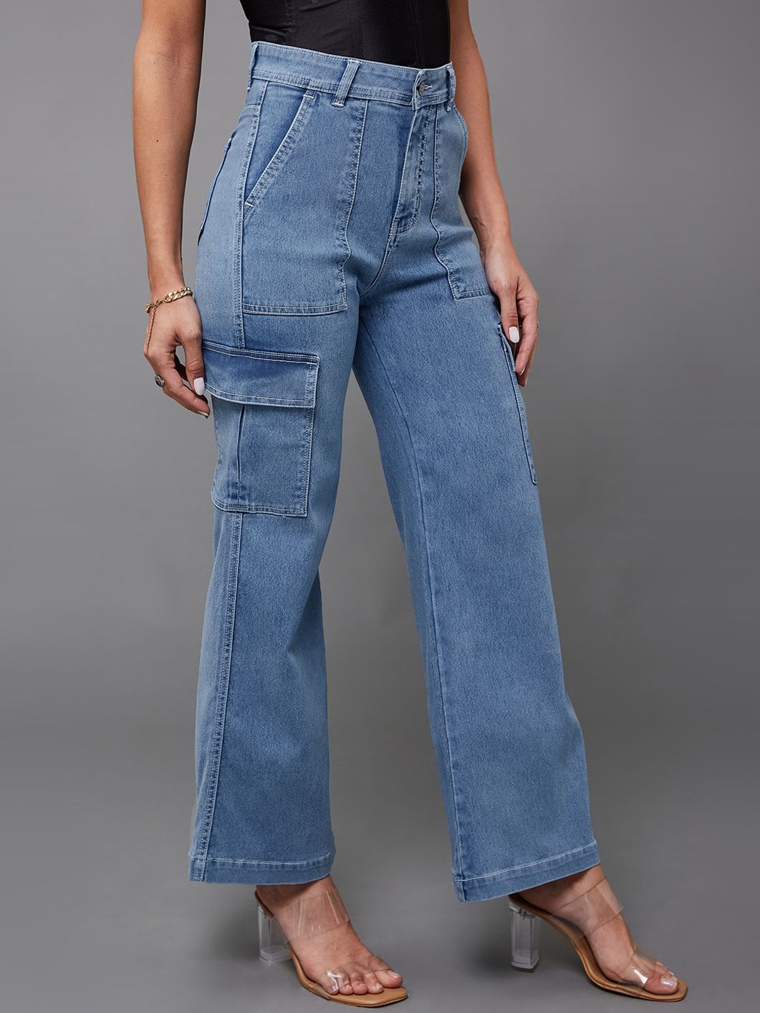 

Miss Chase Women Wide Leg High-Rise Light Fade Stretchable Jeans, Blue