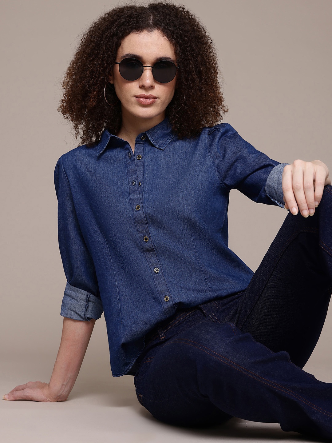 

Roadster Women Relaxed Faded Pure Cotton Casual Shirt, Navy blue