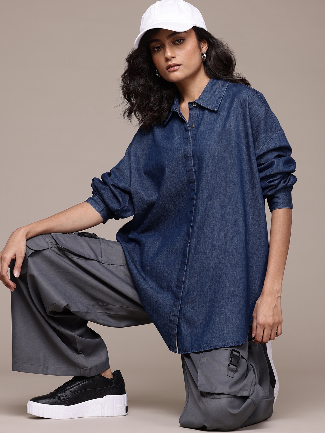 

Roadster Women Classic Faded Pure Cotton Casual Shirt, Navy blue