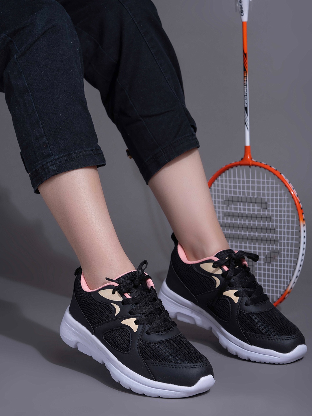

The Roadster Lifestyle Co Women Lightweight Lace-Ups Sports Shoes, Black