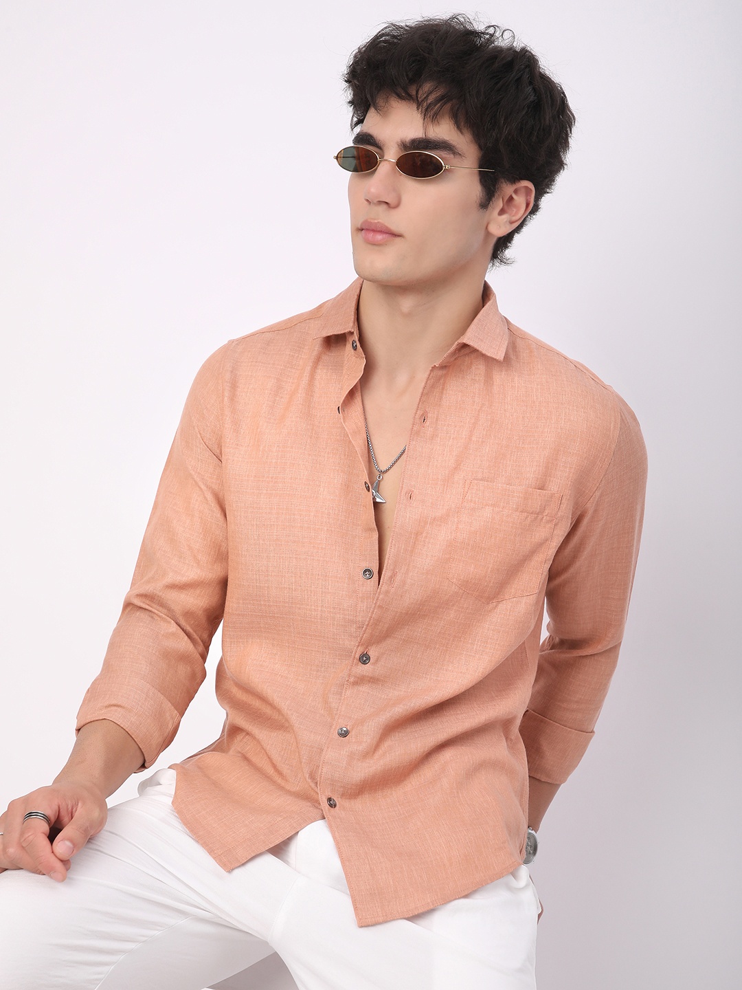 

VASTRADO Men Classic Slim Fit Opaque Casual Shirt, Peach