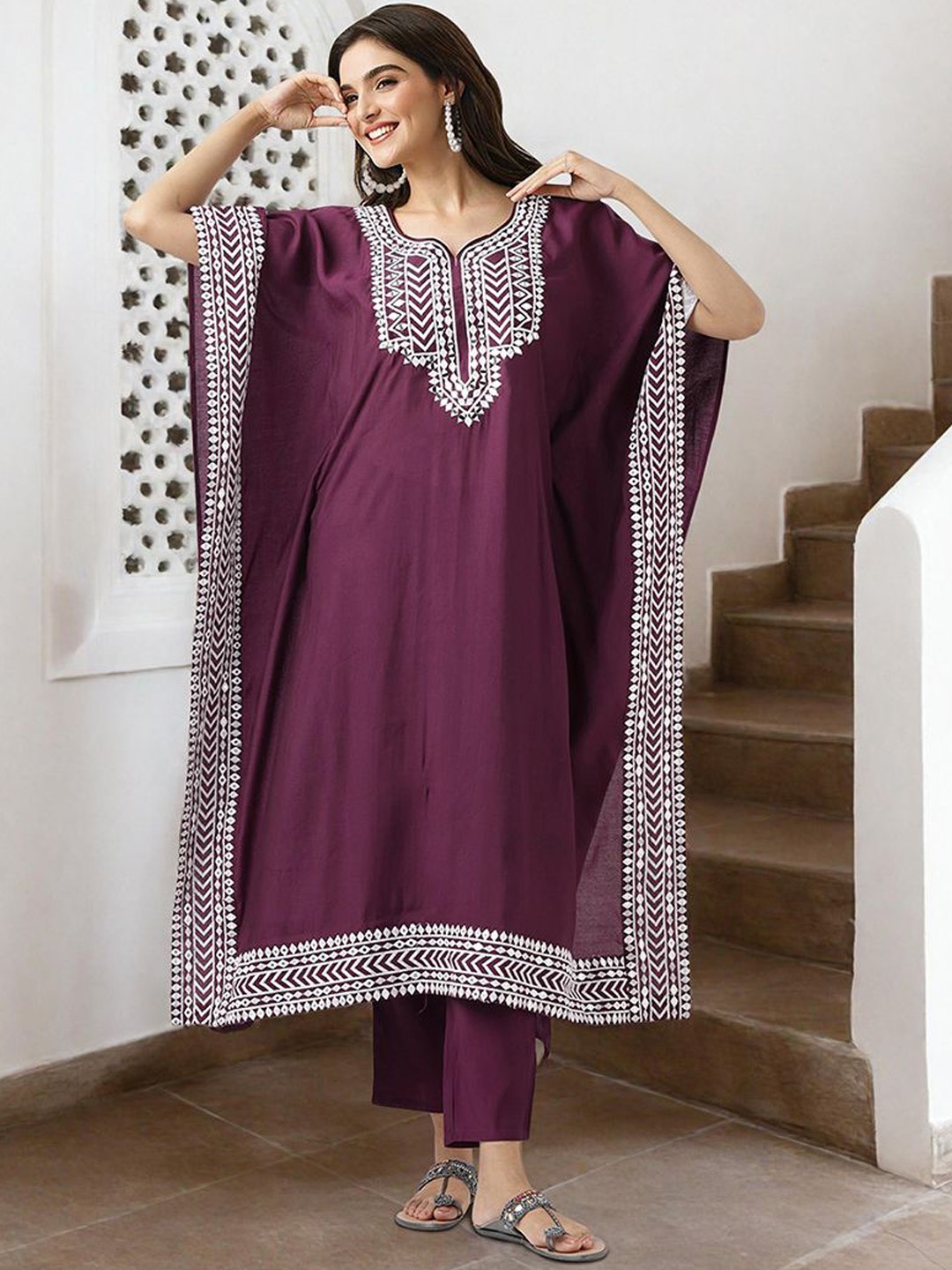 

Ishin Ethnic Motifs Embroidered A-Line Kurta With Trouser, Maroon