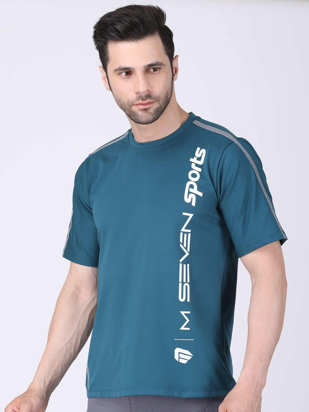 

M7 EMPIRE Men Raw Edge T-shirt, Green