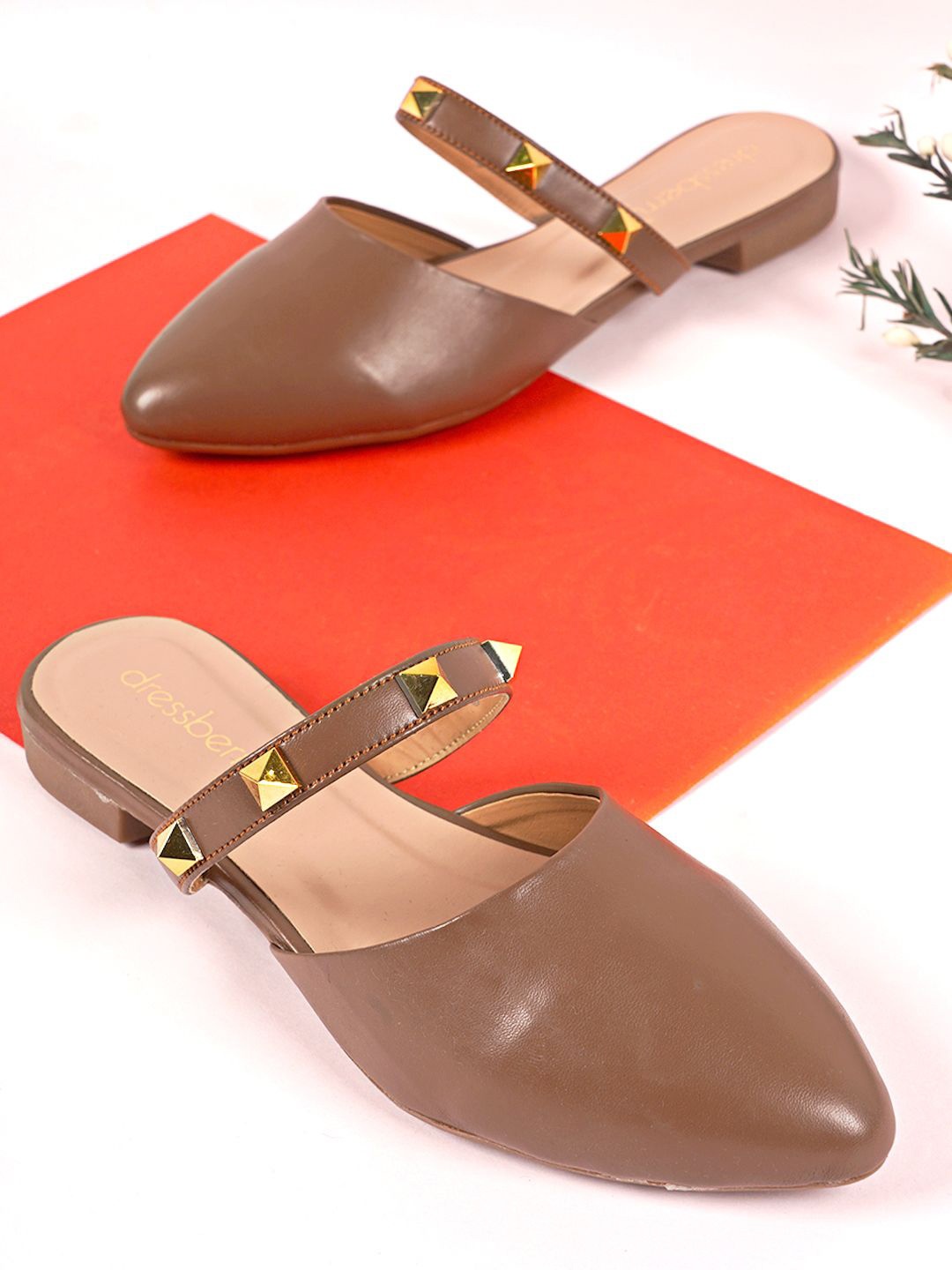 

DressBerry Women Embellished Pointed Toe Mules Flats, Brown