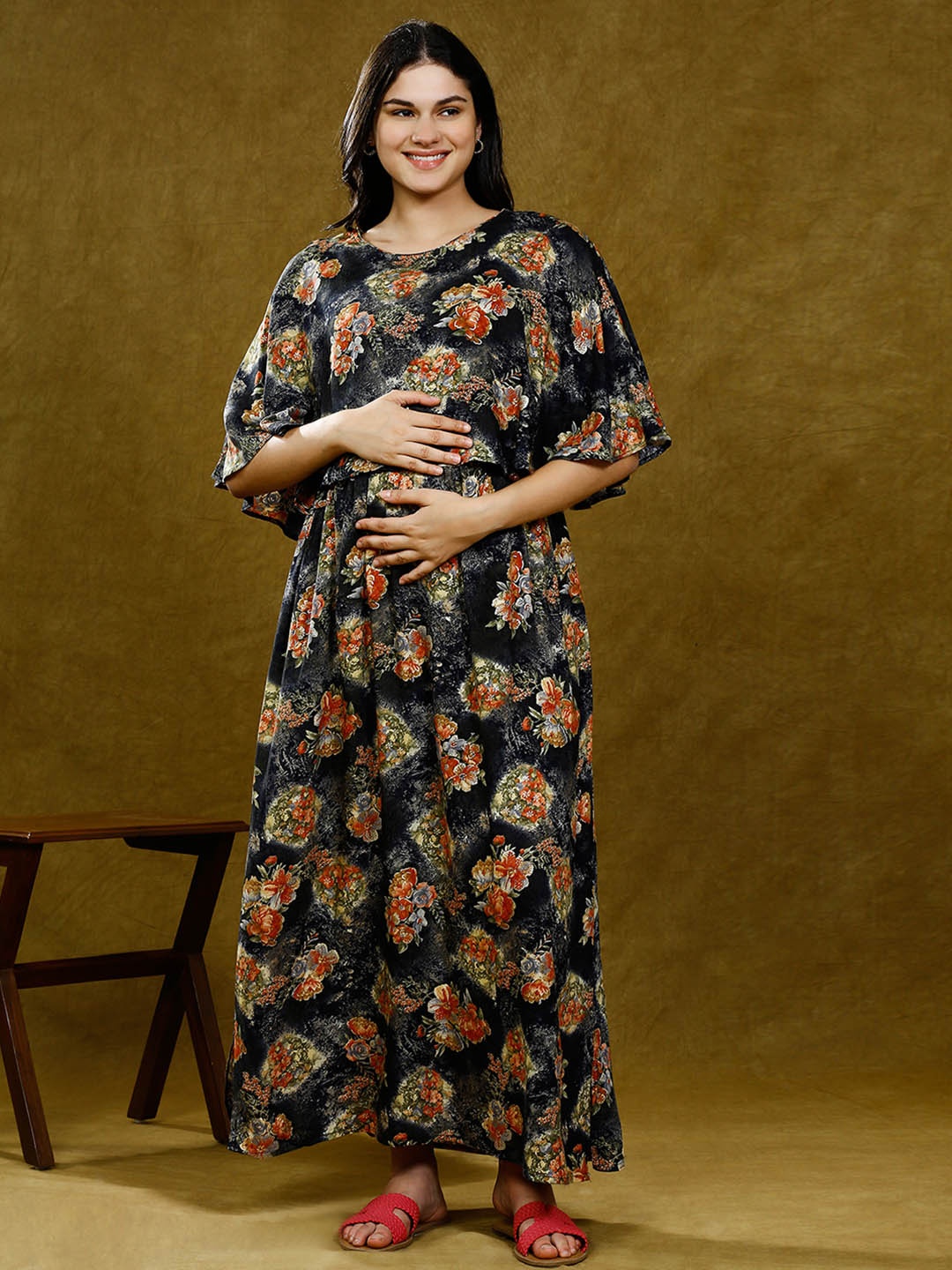 

DUMMY SHAPE Floral Printed Cape Sleeve Maternity Maxi Dress, Black