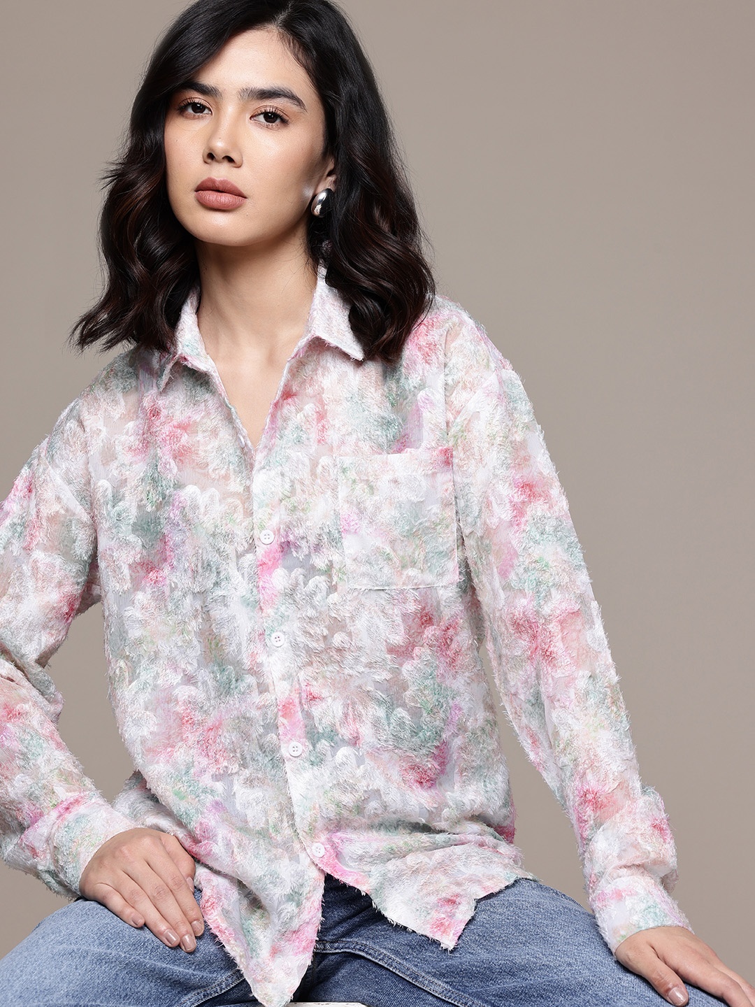 

The Roadster Life Co. Self Design Floral Textured Casual Shirt, Multi