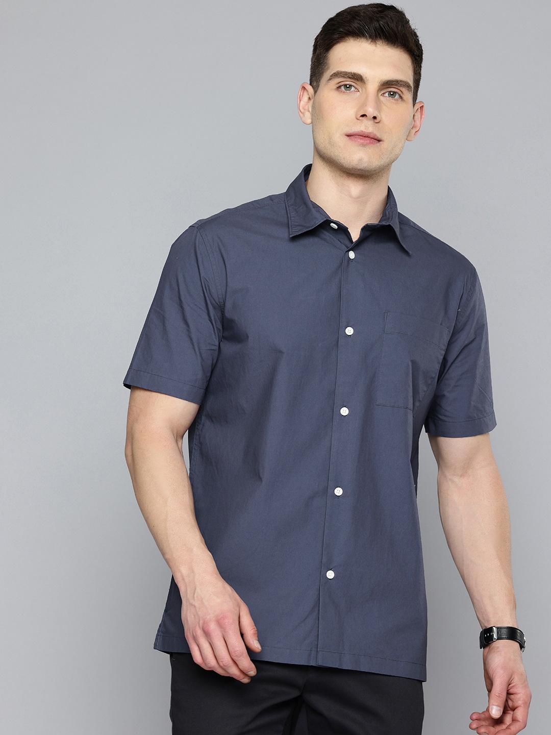 

Flying Machine Opaque Pure Cotton Casual Shirt, Navy blue