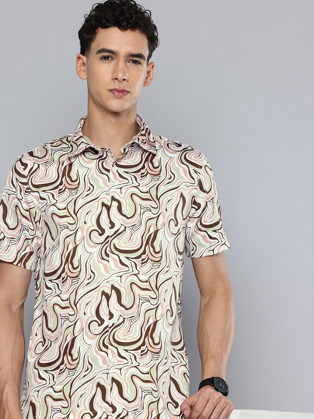 

Flying Machine Pure Cotton Abstract Printed Casual Shirt, White