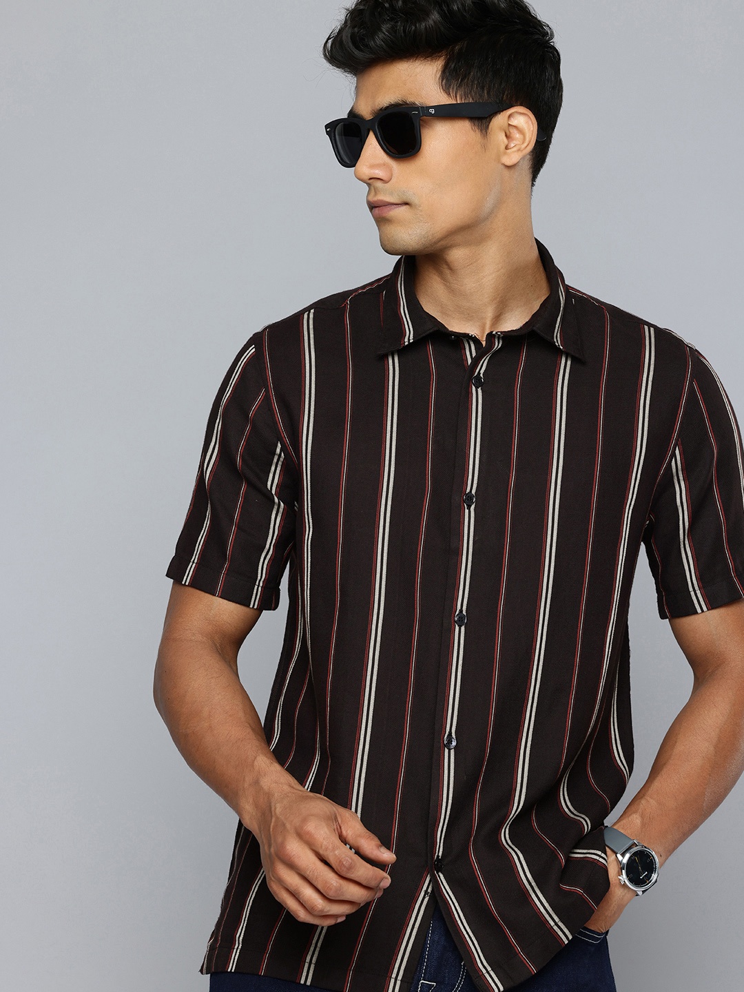

Flying Machine Pure Cotton Striped Casual Shirt, Coffee brown