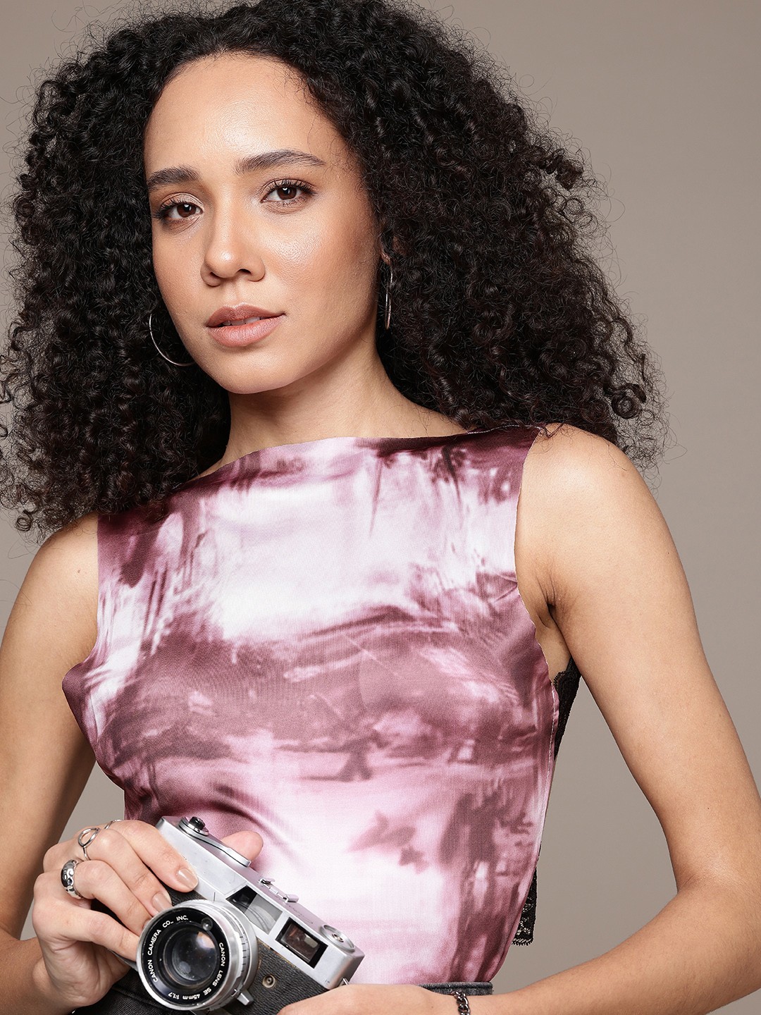 

The Roadster Life Co. Abstract Printed Backless Top, Pink