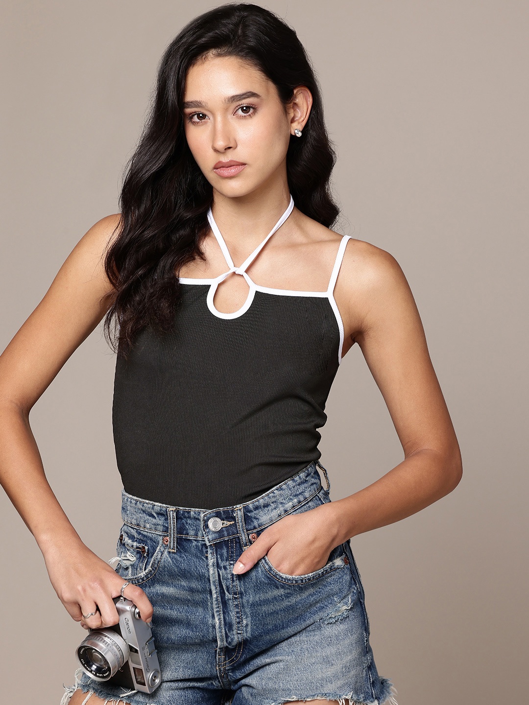 

The Roadster Life Co. Fitted Halter Neck Top, Black
