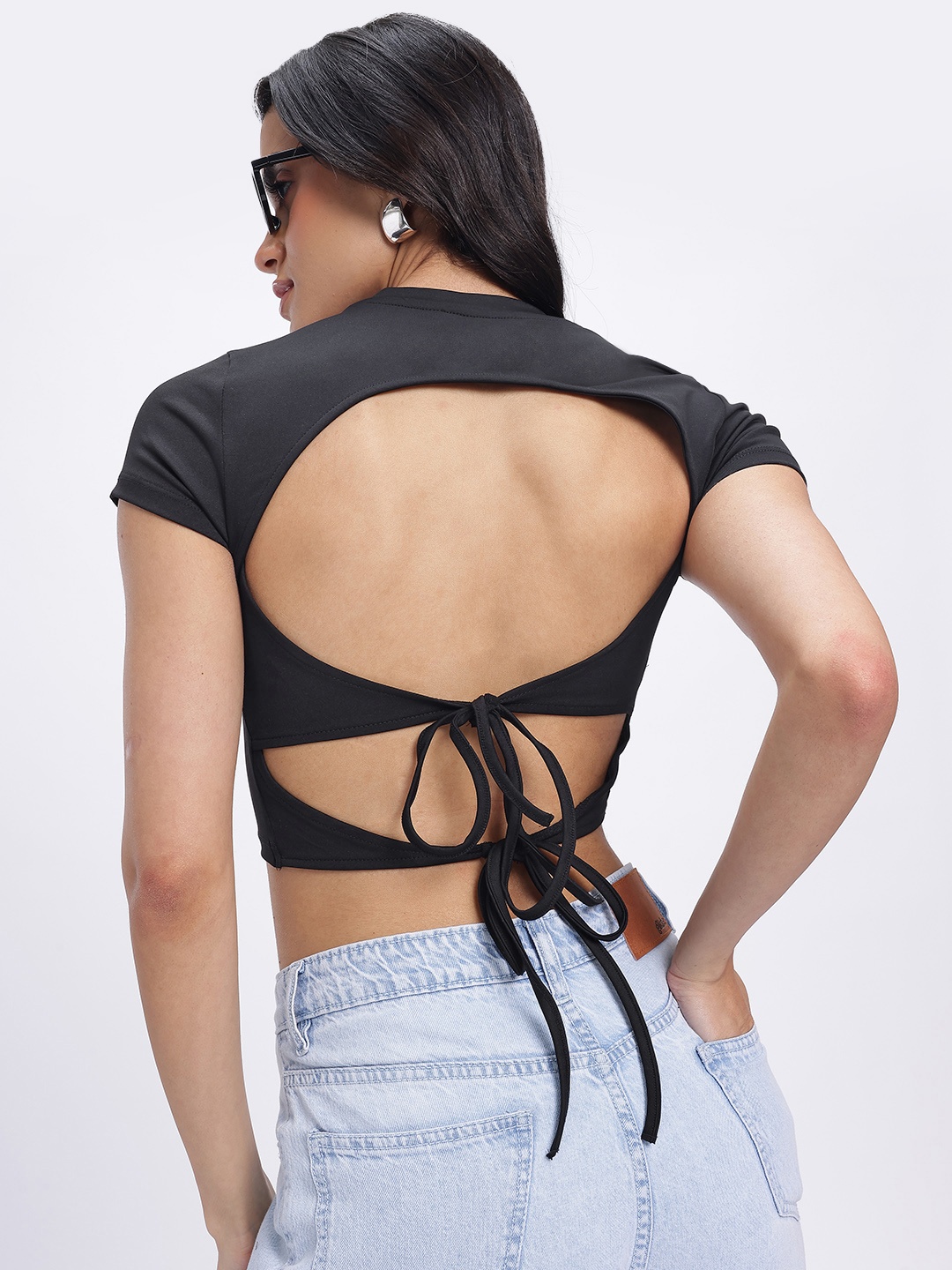

glitchez Laced Bold Back Crop Fitted Top, Black