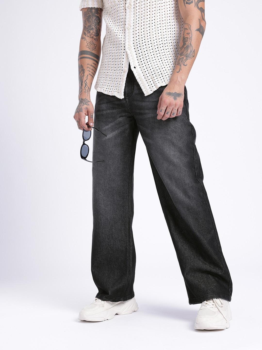 

glitchez Men Edgy Touch Wide Leg Light Fade Jeans, Black