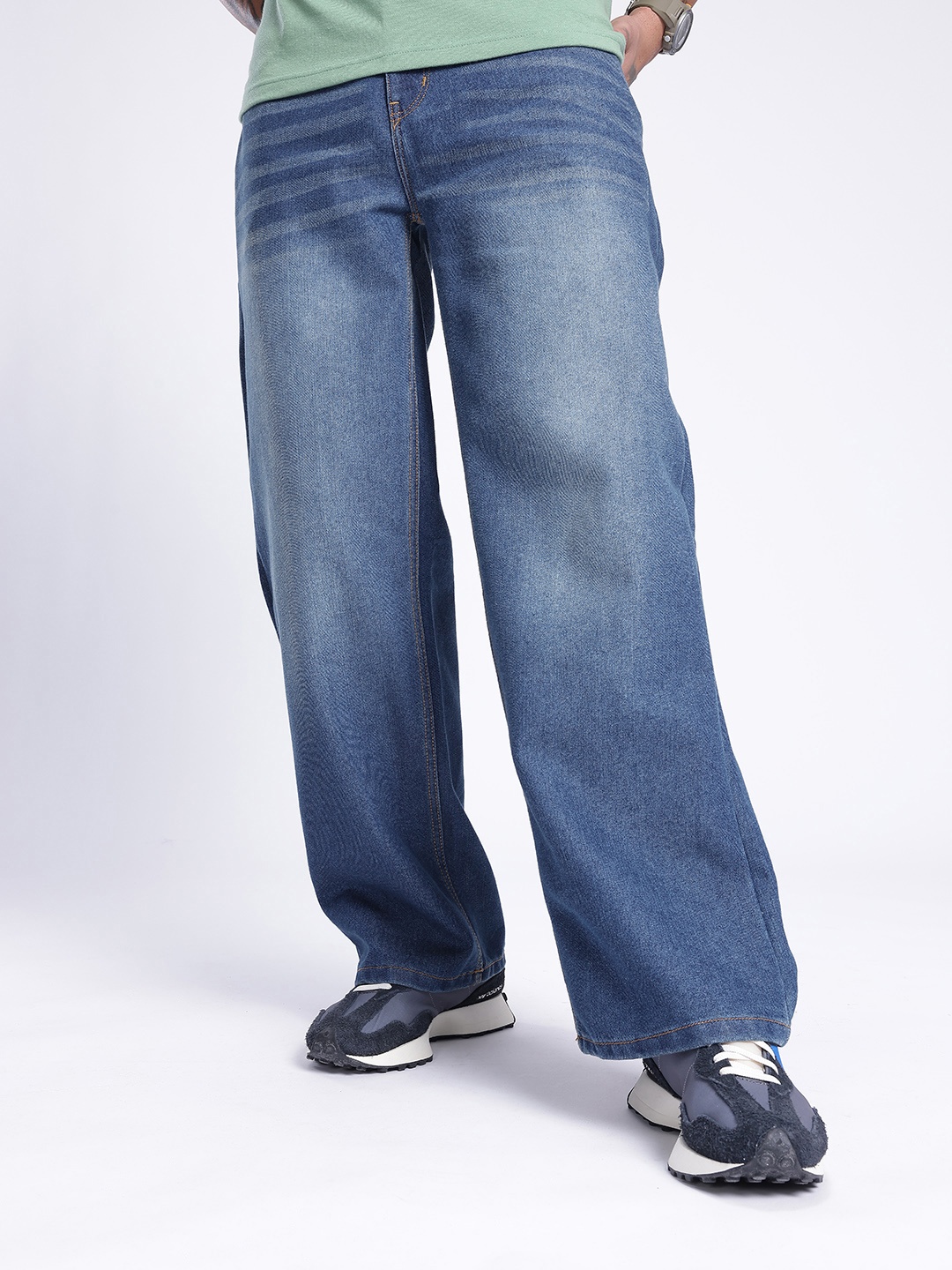 

glitchez Men Classic Cool Wide Leg Light Fade Jeans, Blue