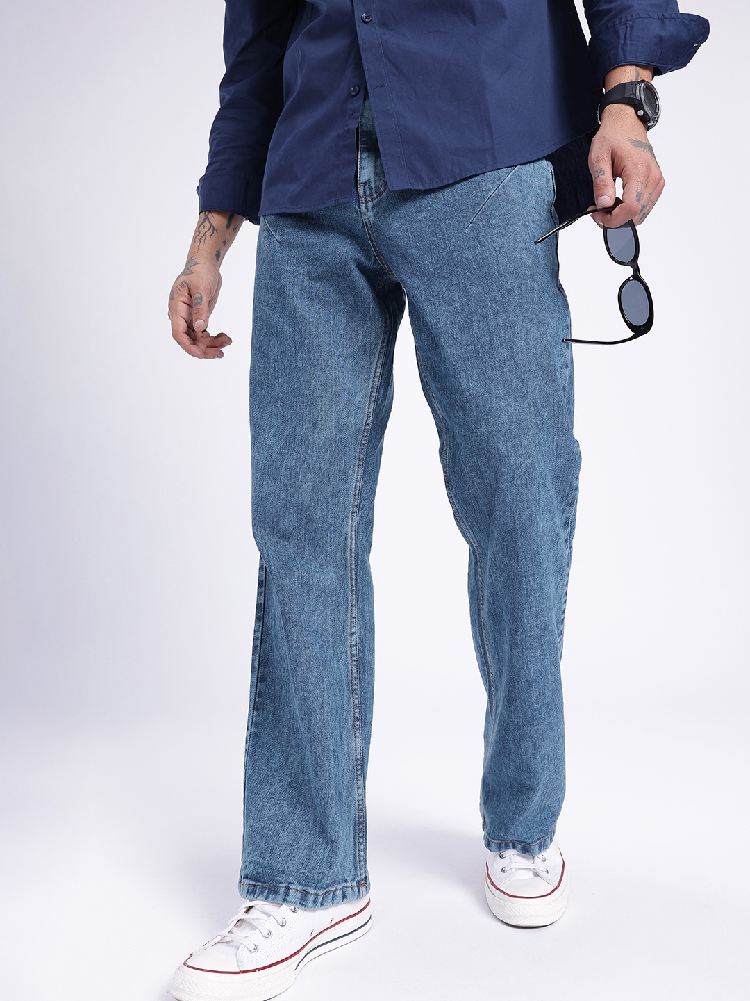 

glitchez Men Chill Finesse Flared Light Fade Jeans, Blue