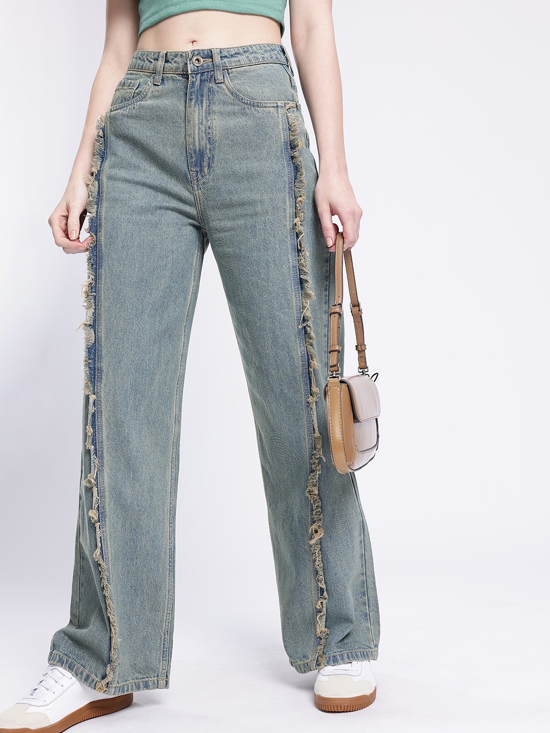 

glitchez Women Baggy Wide Leg High-Rise Frayed Light Fade Jeans, Blue