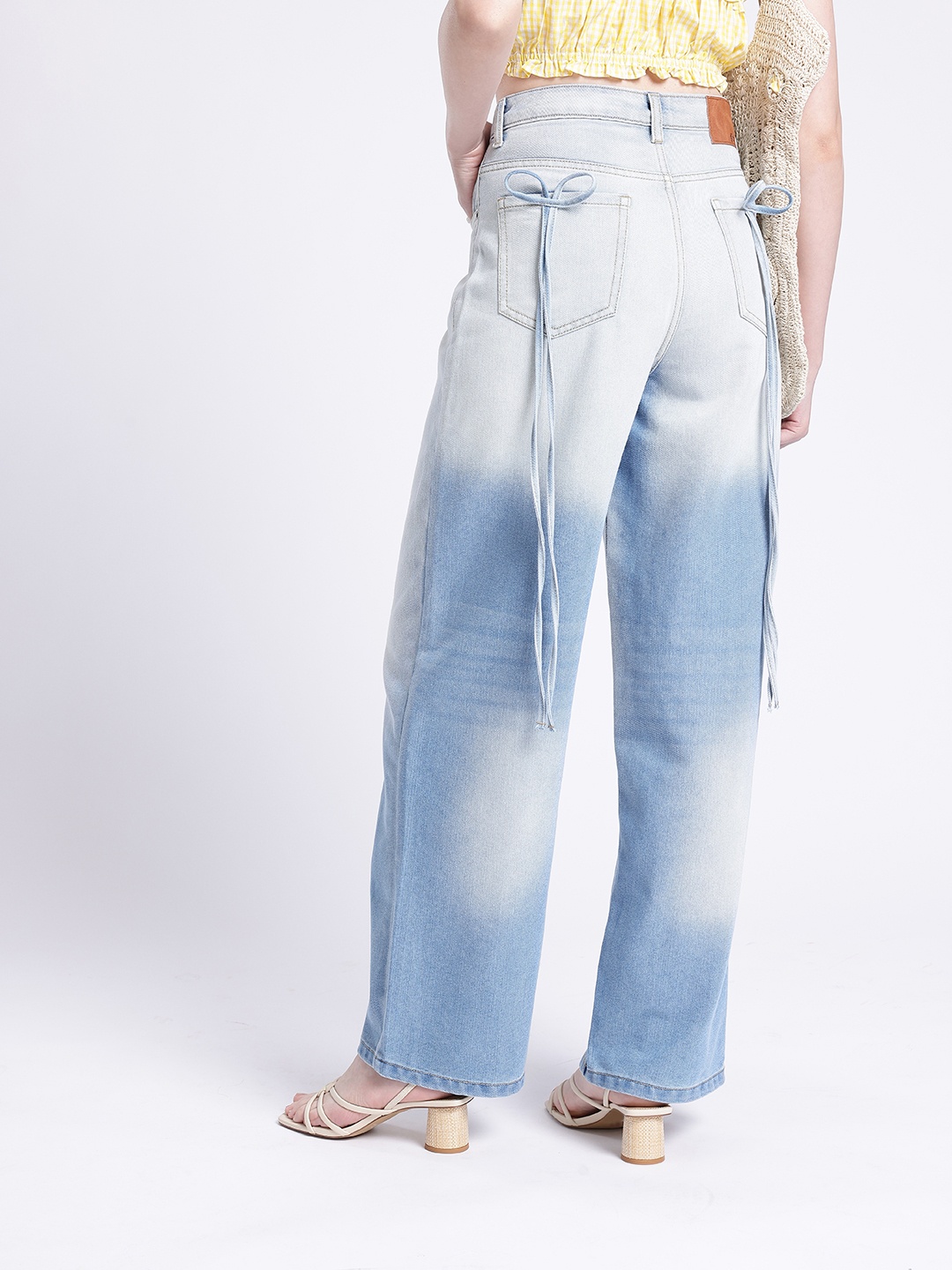 

glitchez Women Urban Glam 90's Baggy High-Rise Heavy Fade Jeans With Bow, Blue