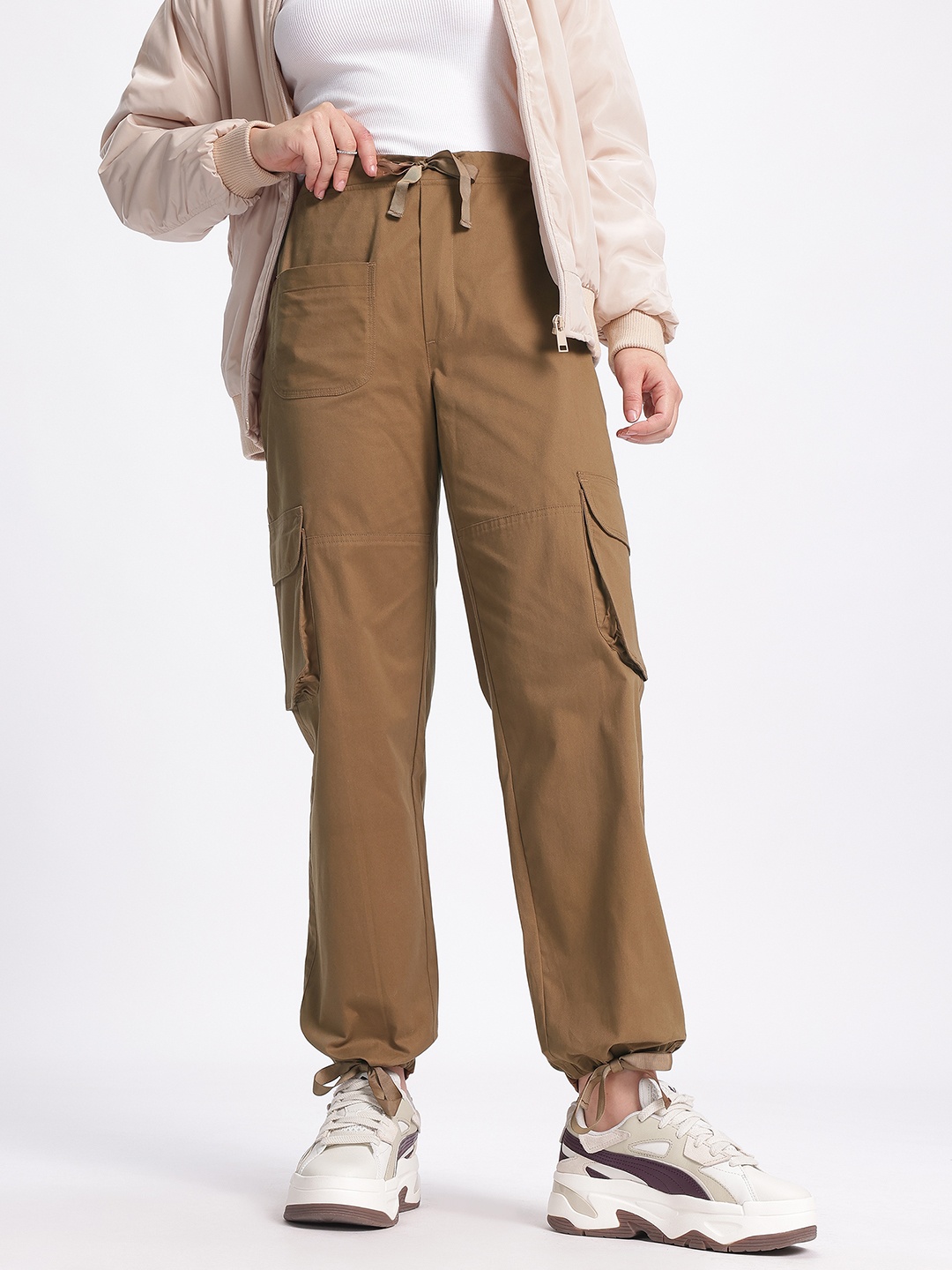 

glitchez Women Relaxed Revival Cargo-Style Trouser with Drawstring Hem, Brown