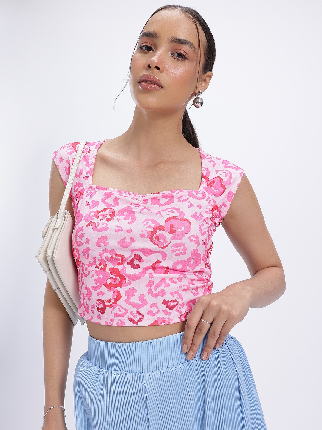 

glitchez Abstract Fun Print Square Neck Fitted Crop Top, Pink