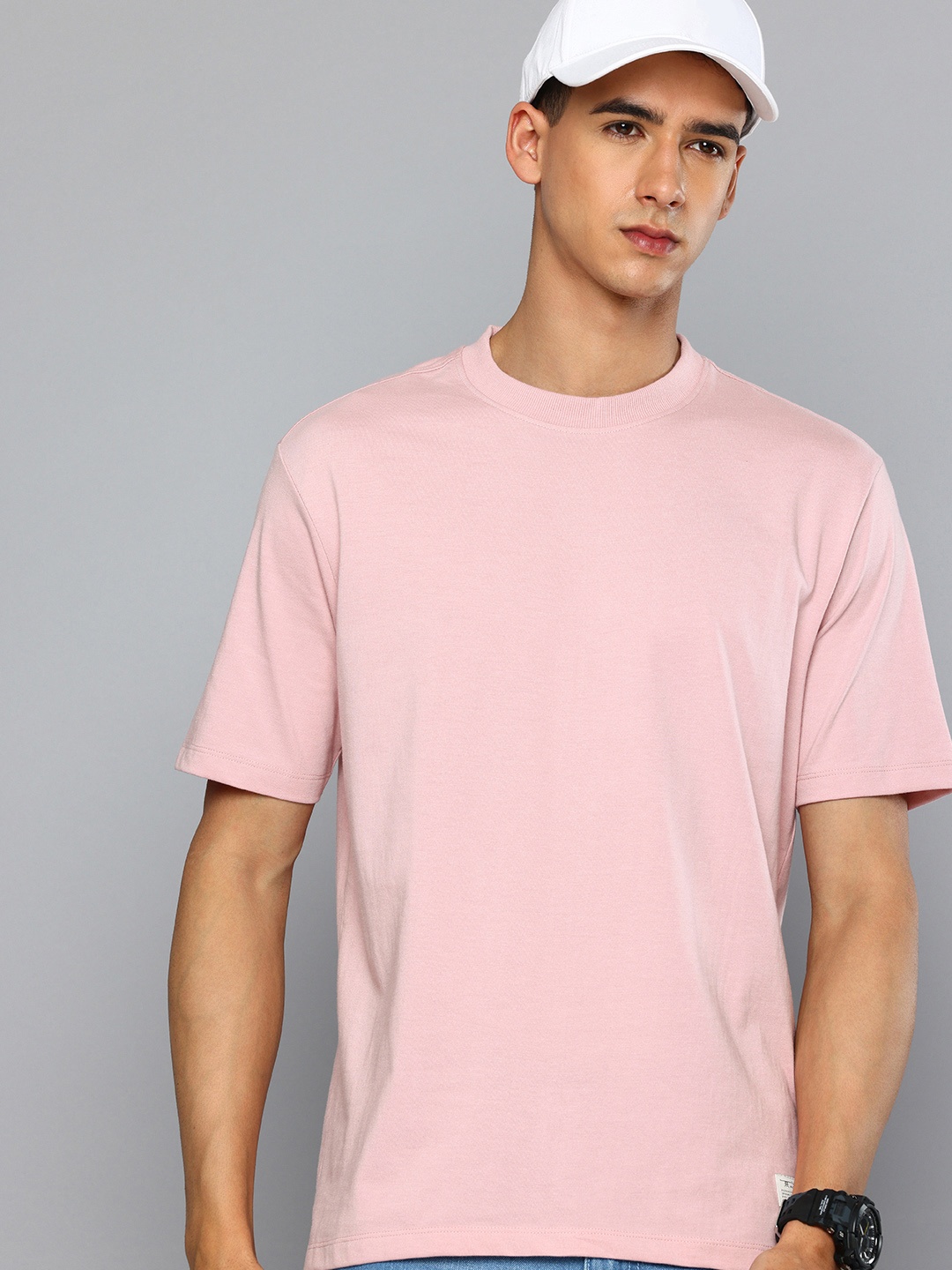 

Flying Machine Drop-Shoulder Sleeves Relaxed Fit T-shirt, Pink