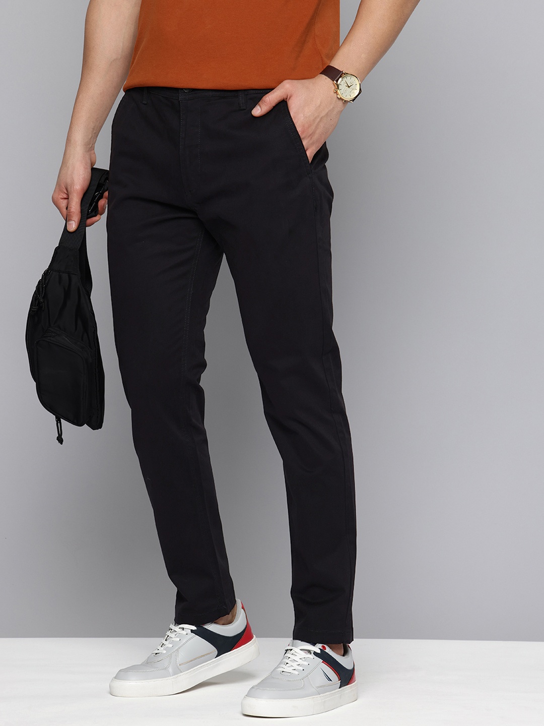 

Flying Machine Men Slash Slim Tapered Fit Chinos Trousers, Black