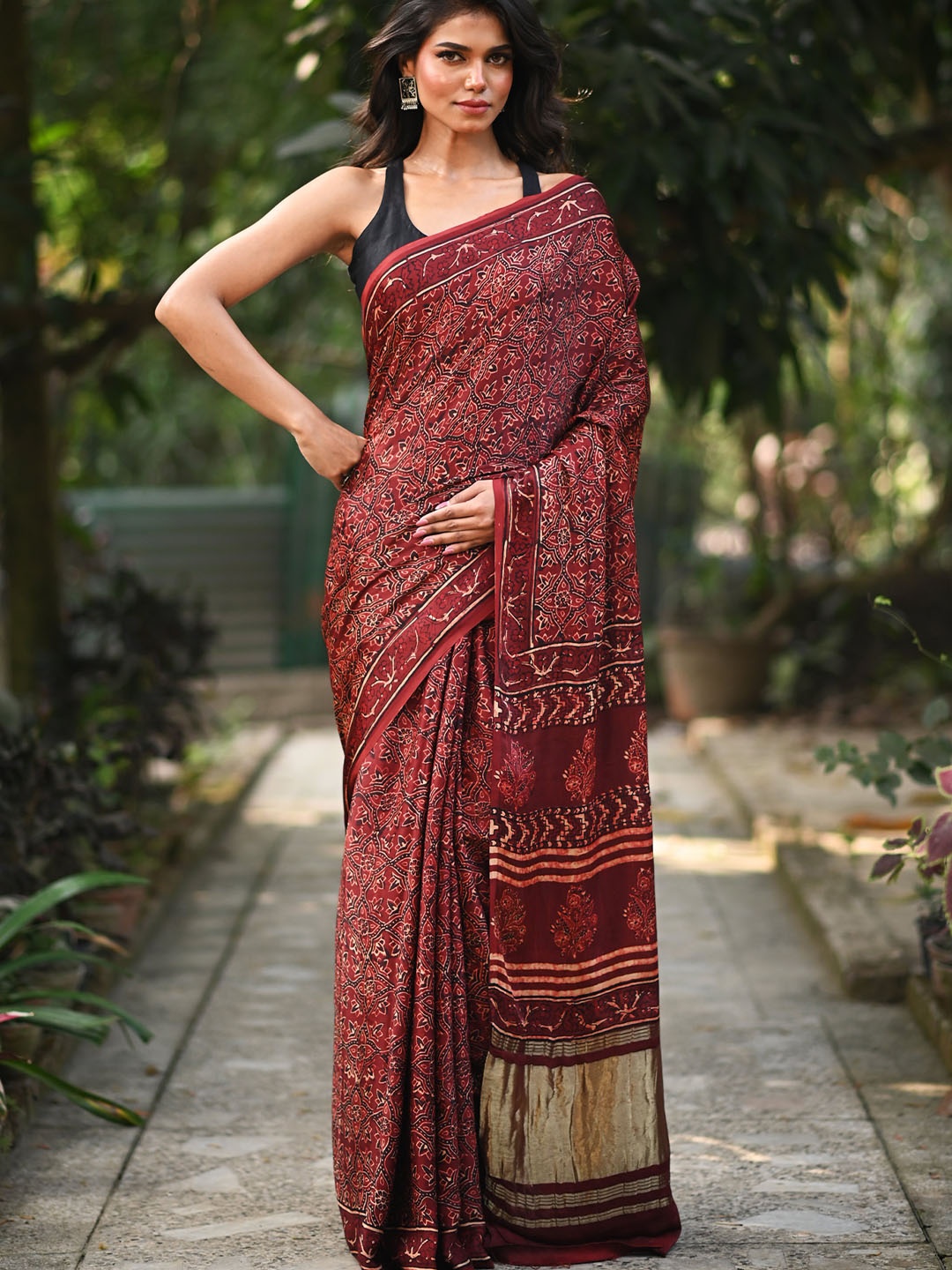 

Unnati Silks Ethnic Motifs Block Print Zari Pure Silk Handloom Saree, Red