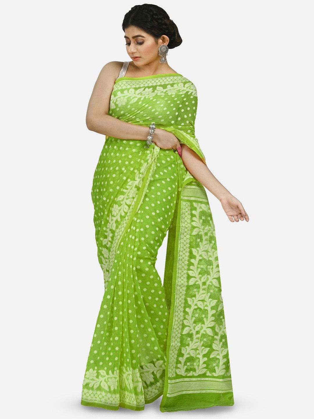 

Crochetin Woven Design Saree, Green