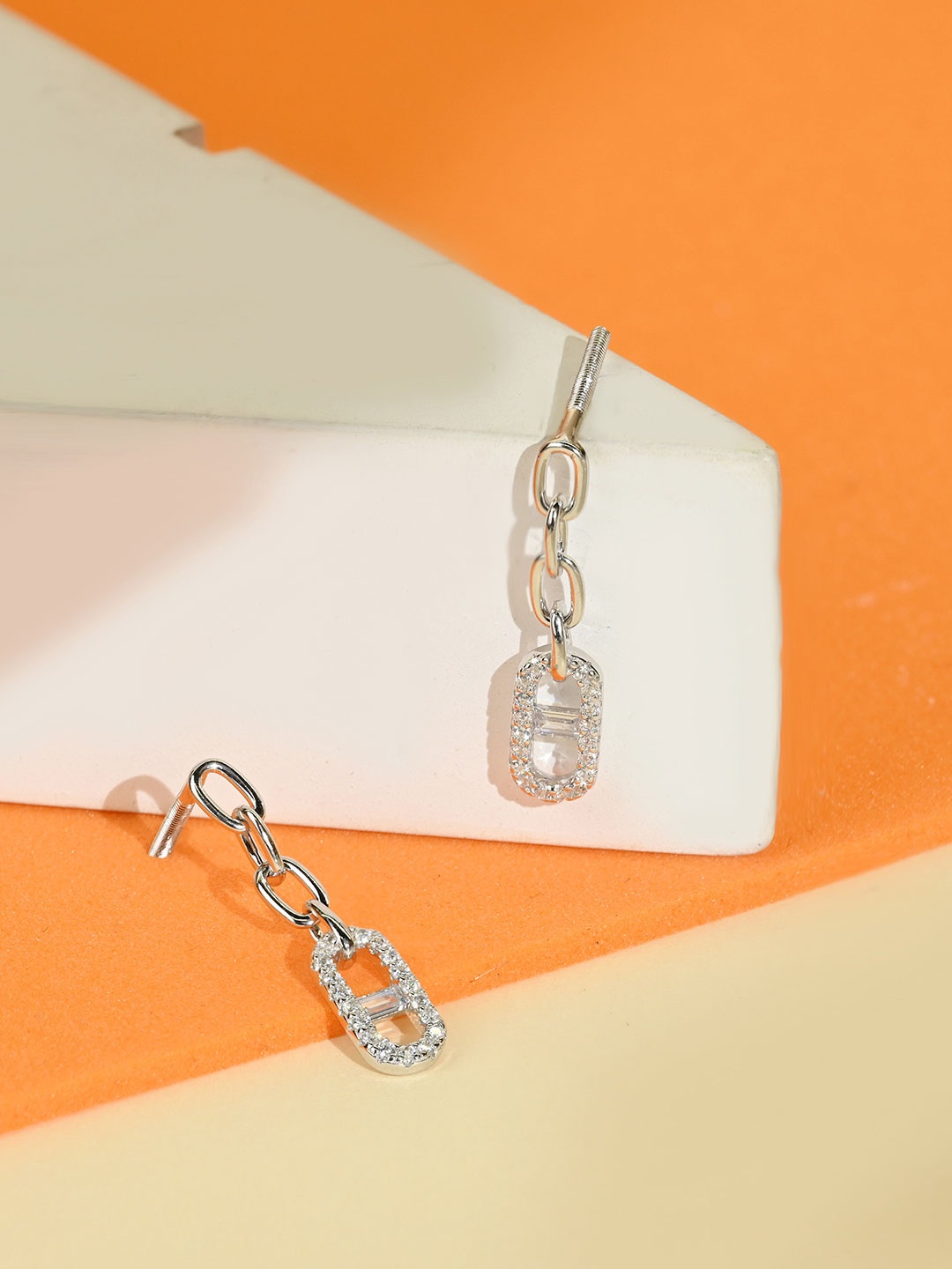 

TOUCH925 Silver Contemporary Interlinked Cubic Zirconia Drop Earrings
