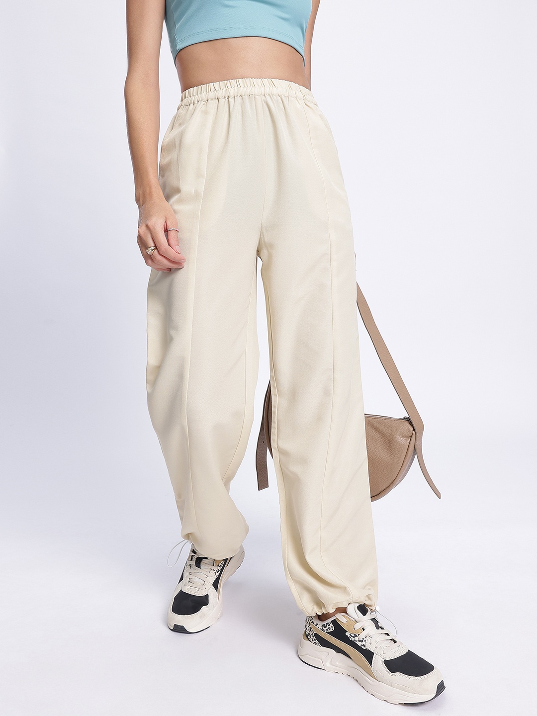 

glitchez Women Breezy Basics Parachute Pants, Beige