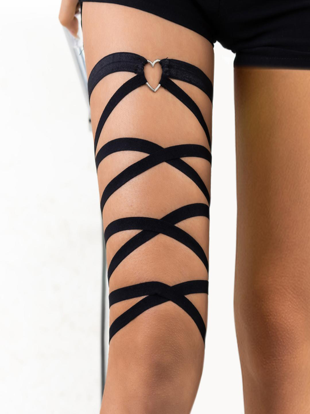 

AQUASTREET Black Cross Strap Thigh Harness Body Accessory