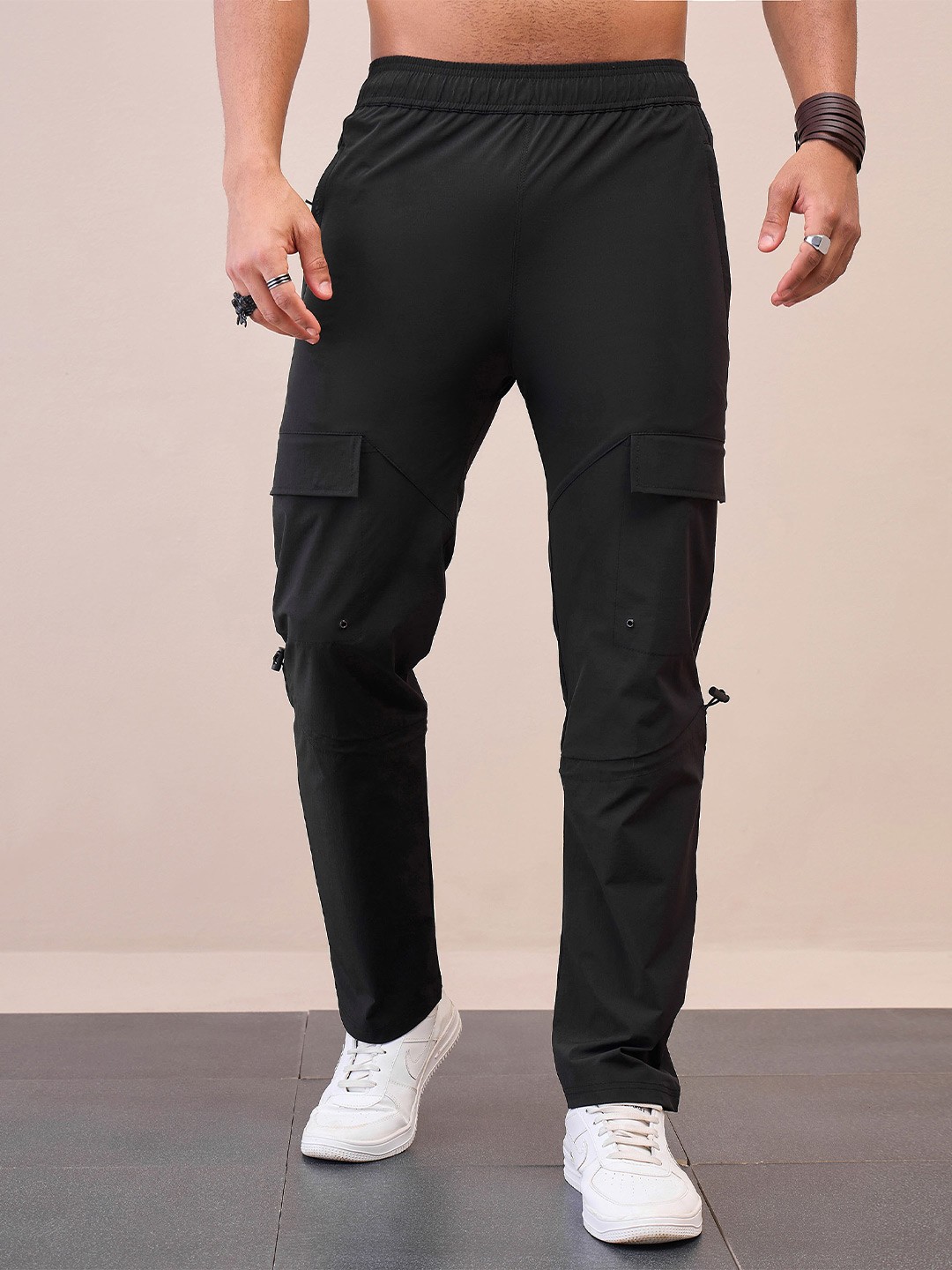 

MASCLN SASSAFRAS Men Slim-Fit Track Pants, Black