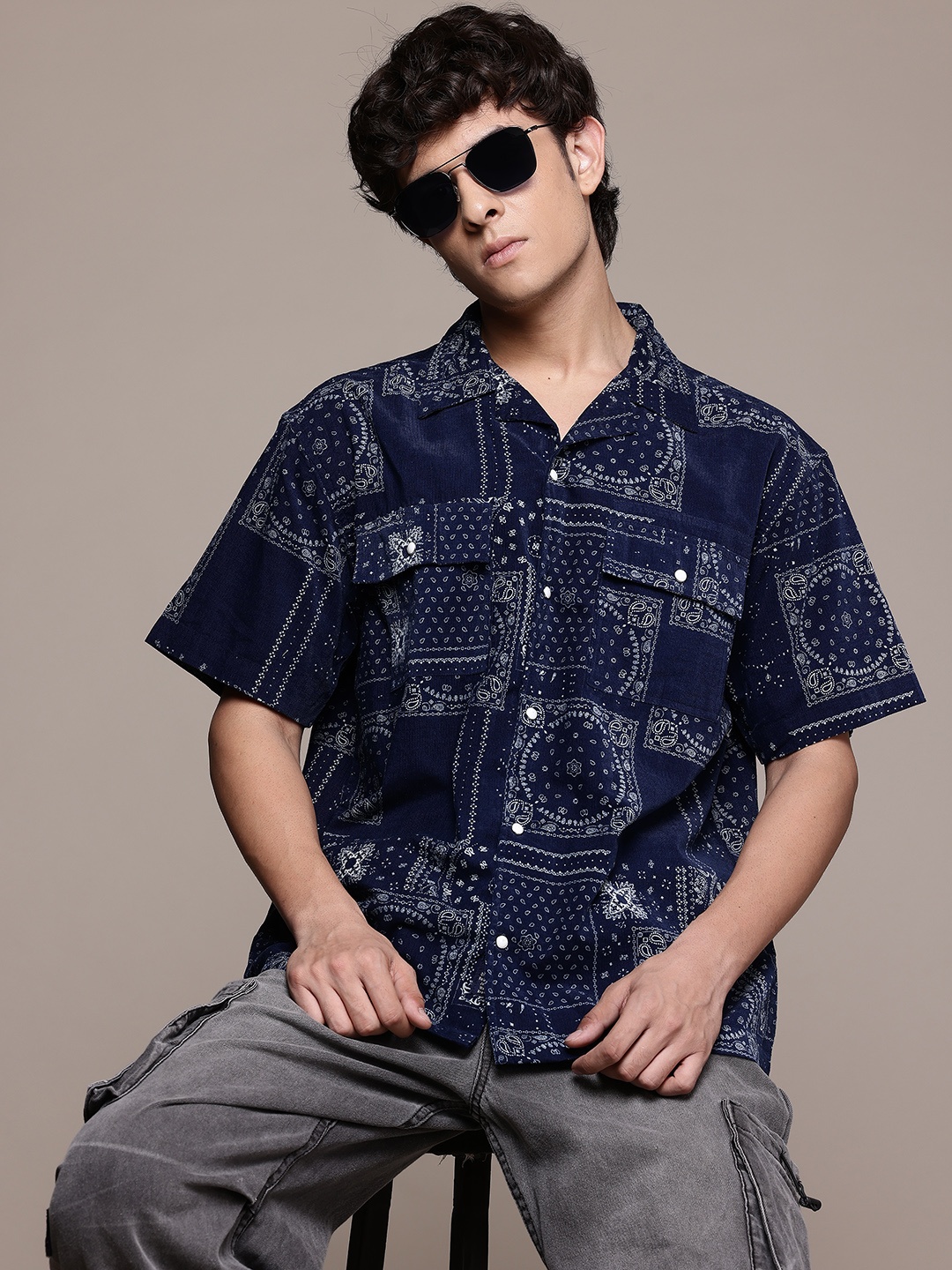 

The Roadster Lifestyle Co. Relaxed Floral Printed Pure Cotton Casual Shirt, Navy blue