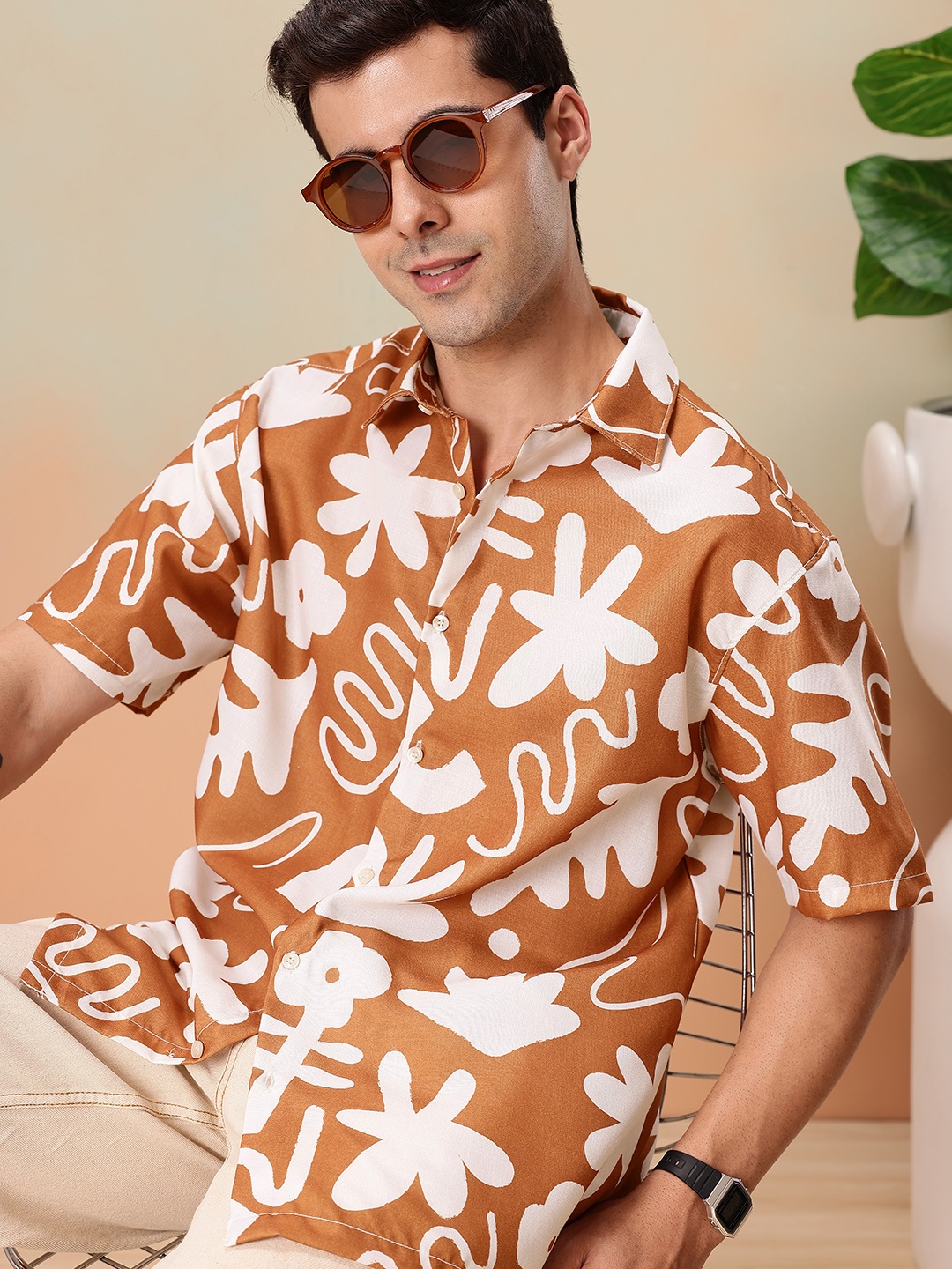 

Mast & Harbour Relaxed Fit Opaque Abstract Printed Casual Shirt, Brown