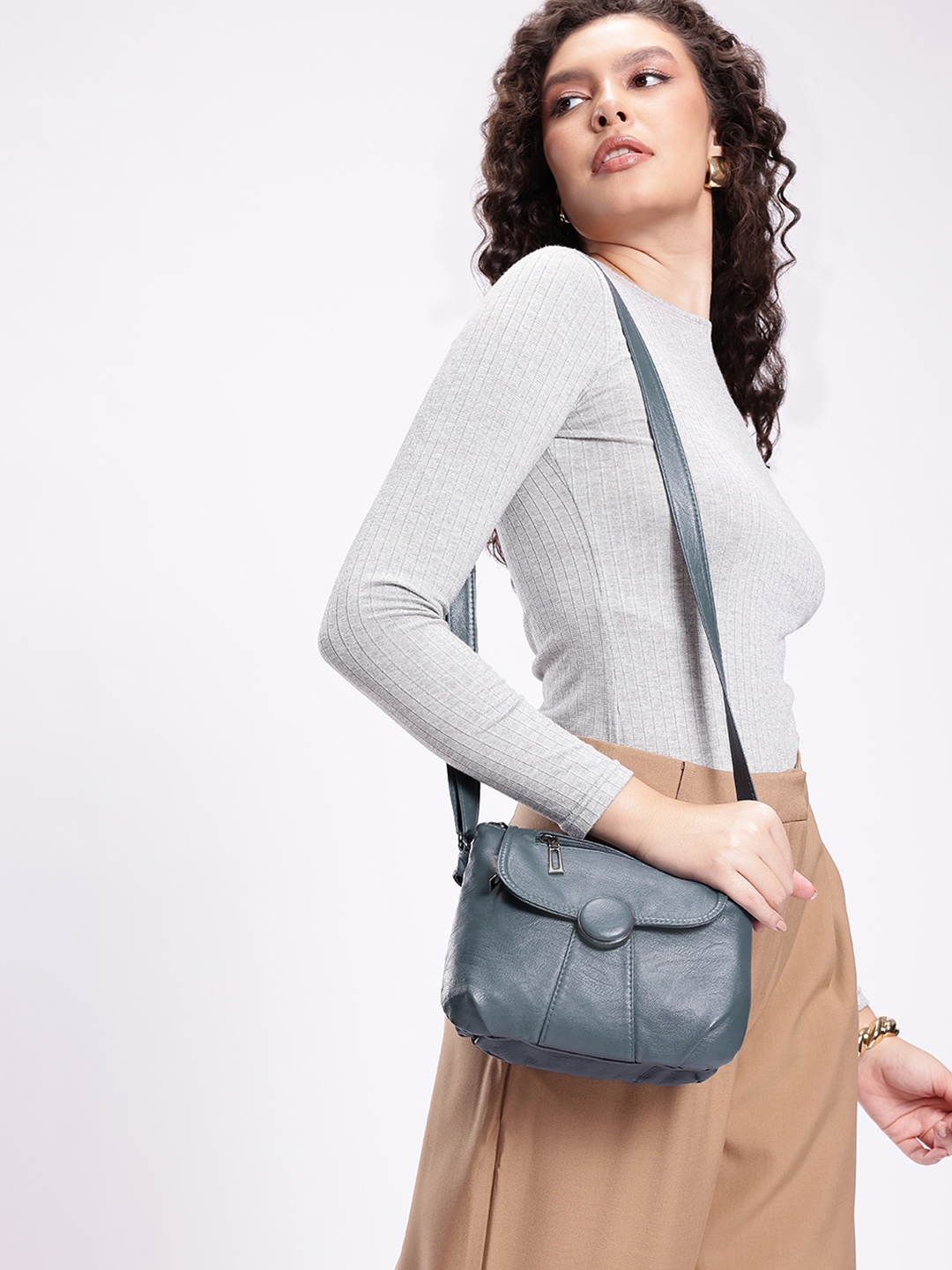 

Mast & Harbour Textured Sling Bag, Teal