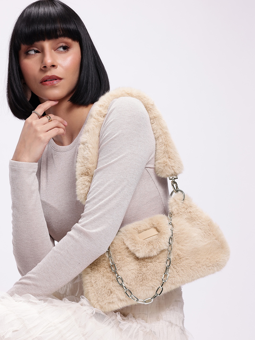 

DressBerry Structured Shoulder Bag With Fur, Cream