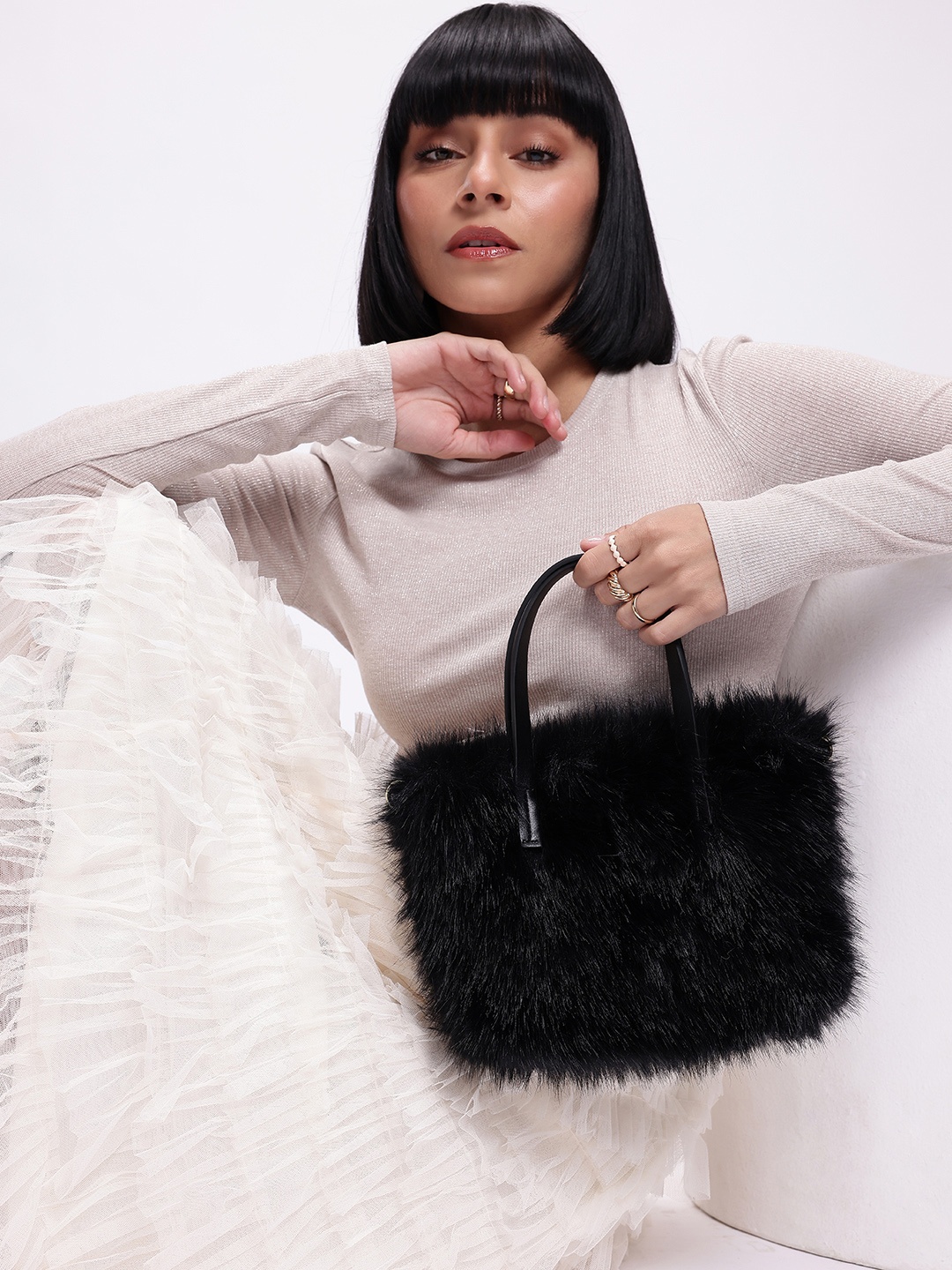 

DressBerry Structured Handheld Bag With Fur, Black