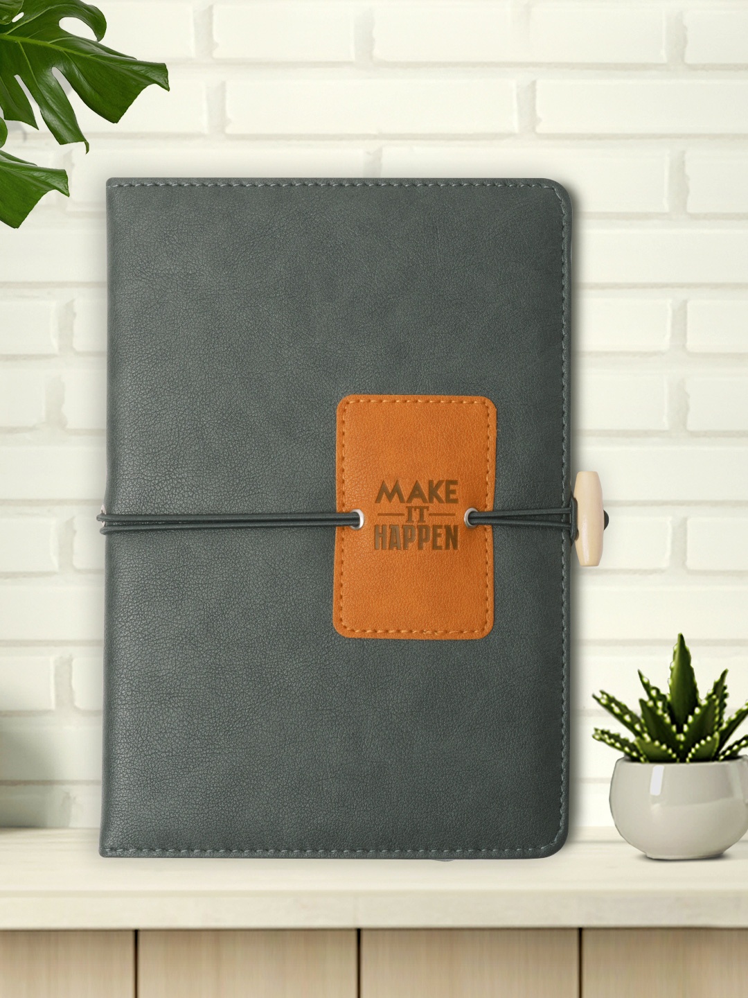 

Doodle A5 Leather Notebook, 160 pages - Grey