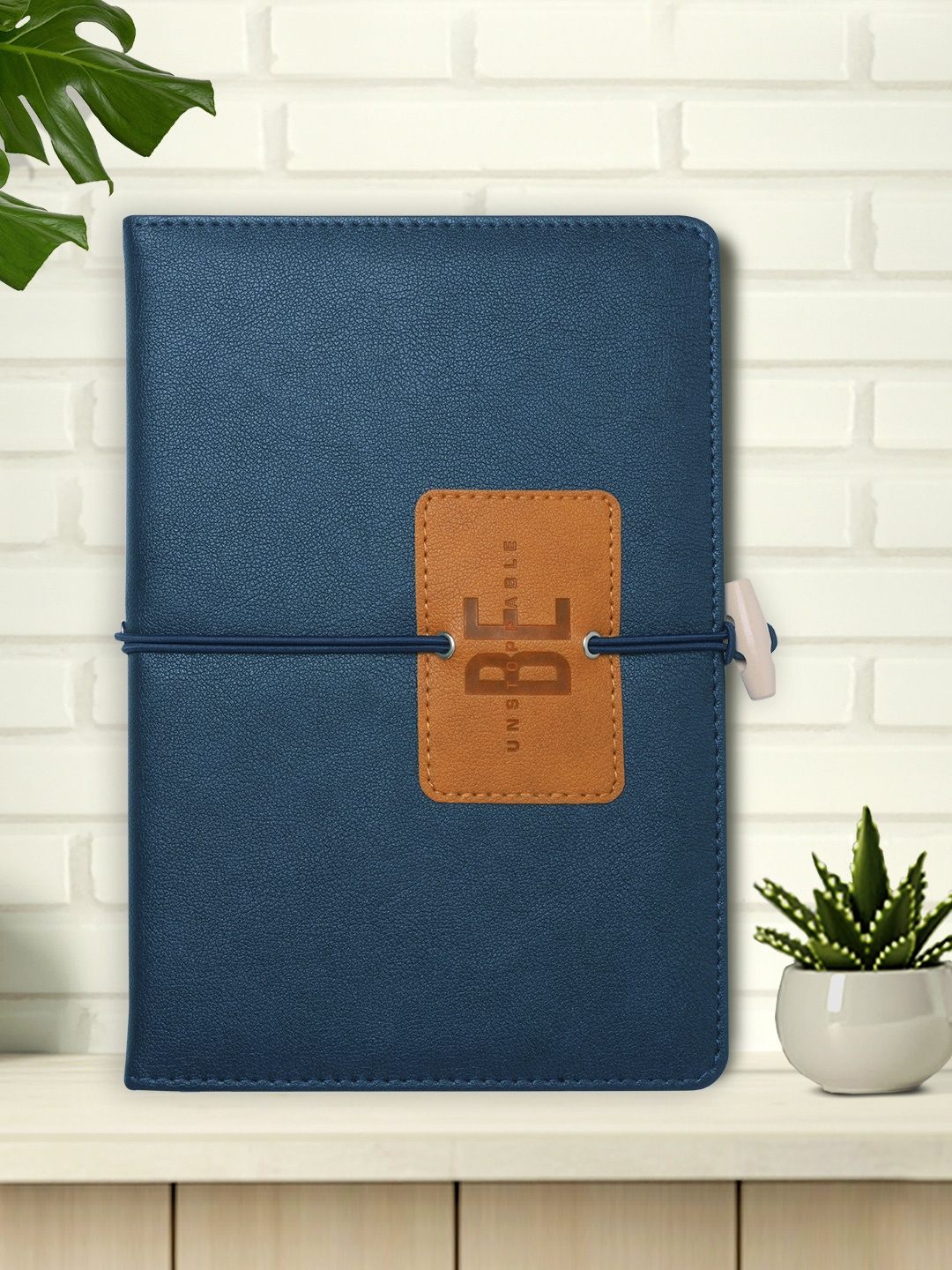 

Doodle A5 Leather Notebook, 160 pages - Blue
