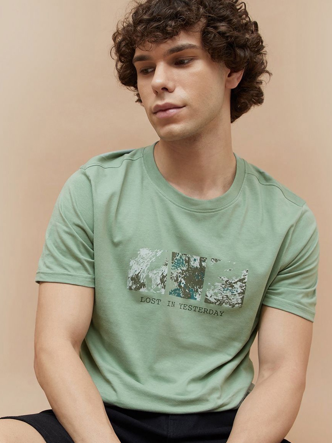 Forca Men Typography Printed Pockets T-shirt, Olive