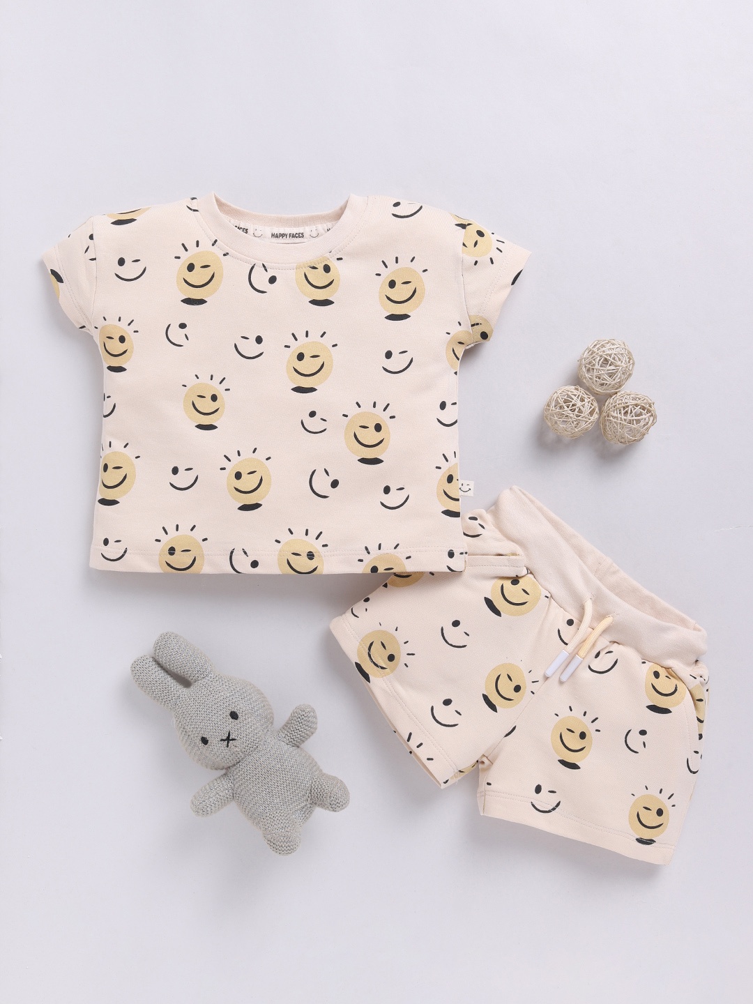 

Happy Faces Girls Conversational Print Pure Cotton T-shirt with Shorts, Beige