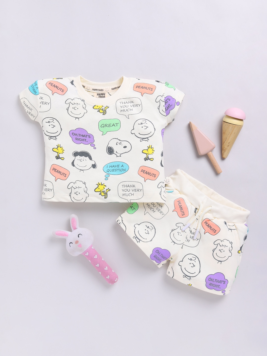 

Happy Faces Girls Peanuts Printed Pure Cotton T-shirt with Shorts, Off white