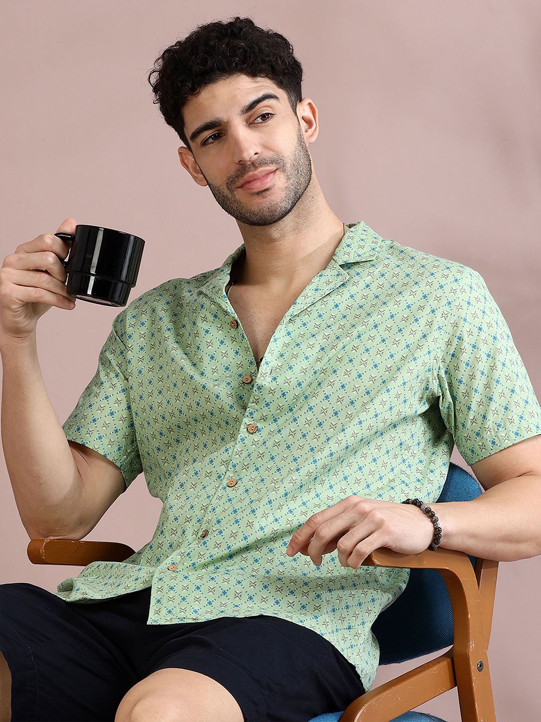 

FILORI Men Pure Cotton Printed Casual Shirt, Green