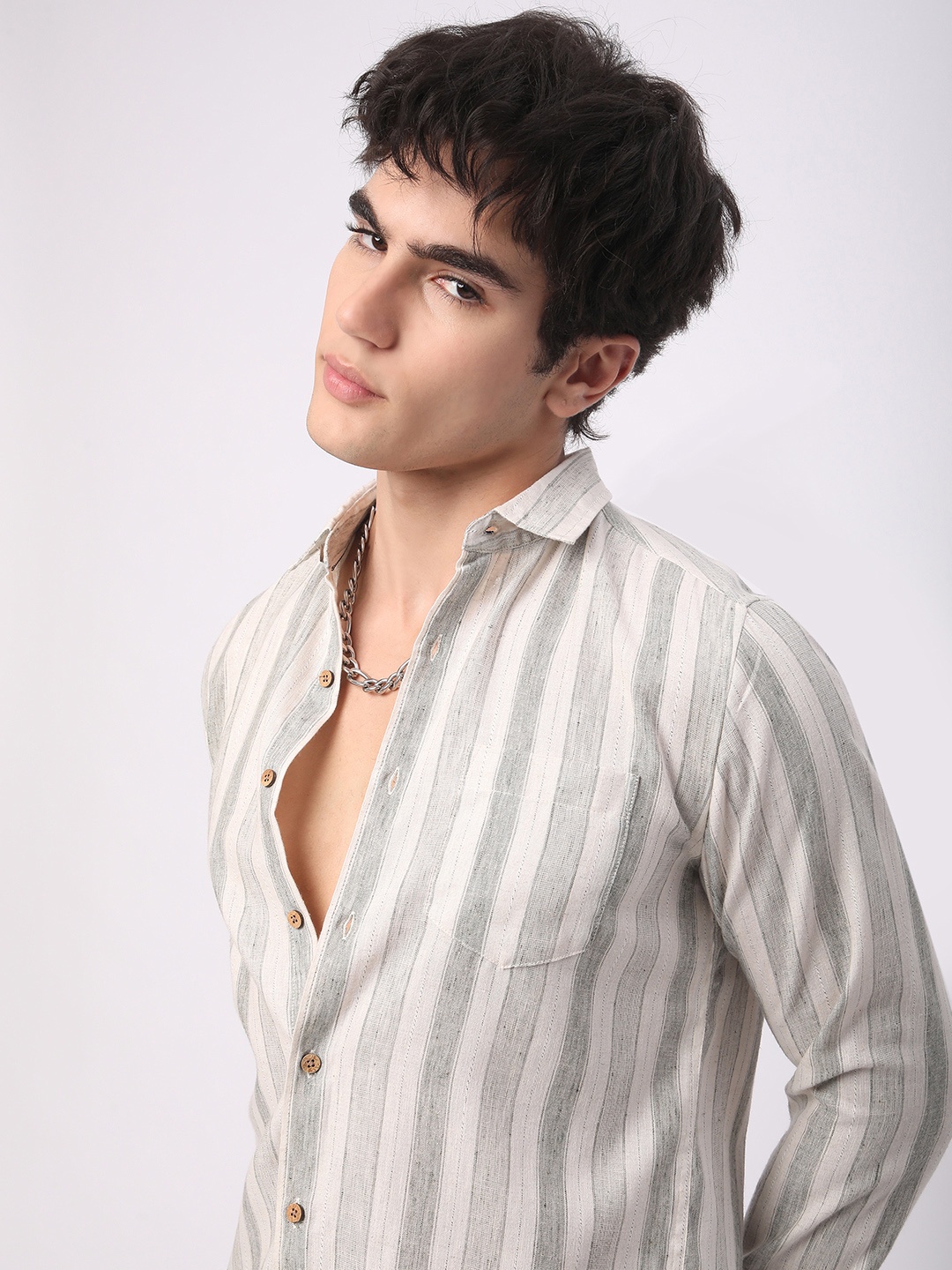

VASTRADO Men Classic Slim Fit Opaque Striped Casual Shirt, Olive