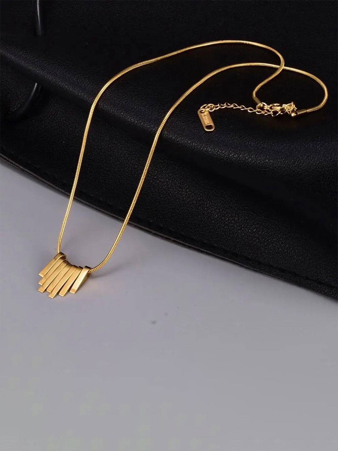 

THEPANDASTOREE Gold-Plated Necklace