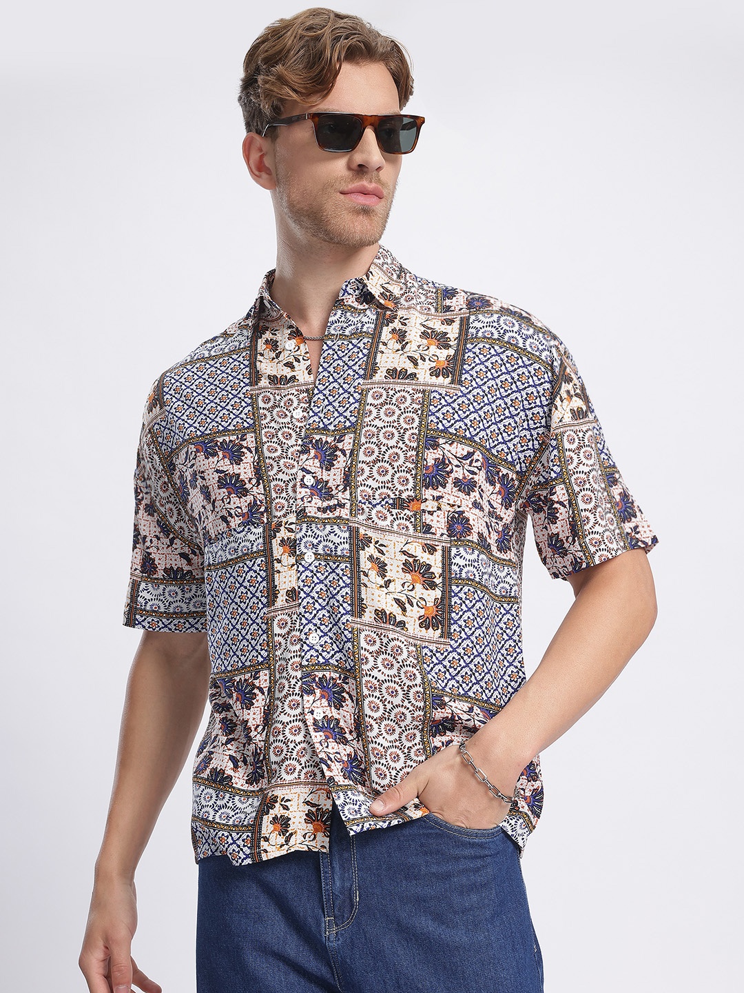 

glitchez Blossom Flair Printed Drop-Shoulder Sleeves Relaxed Fit Shirt, White